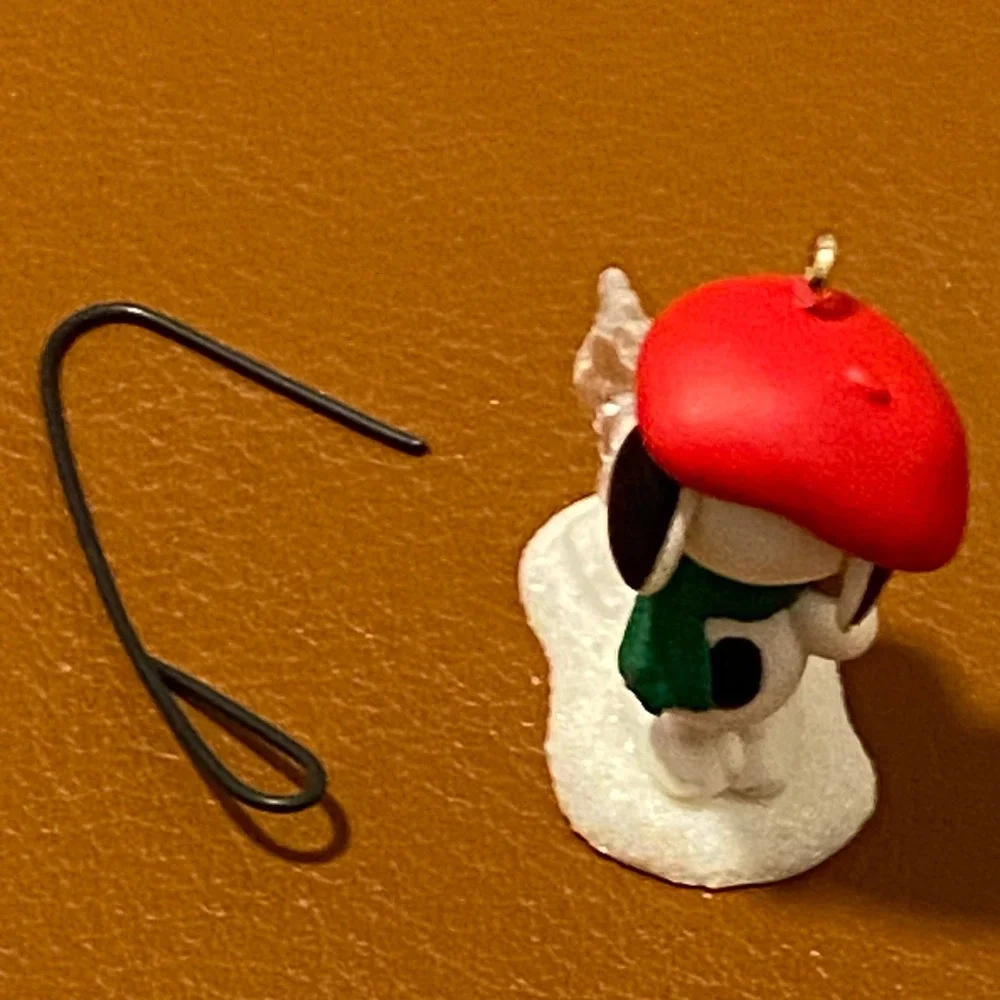 Hallmark Keepsake Snoopy Woodstock Ice Sculpture Ornament 2010 Miniature Series